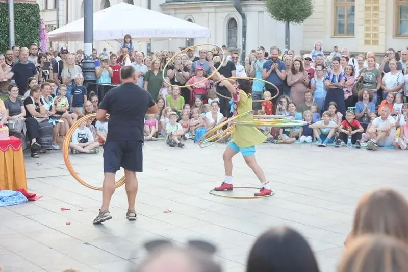 Gdzie w Lublinie kupić hula hop: najlepsze sklepy i porady