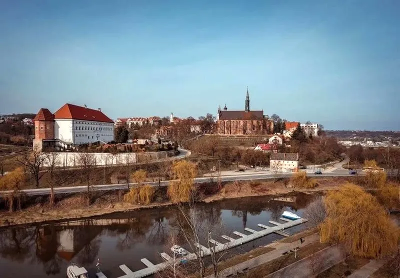 Lublin–Sandomierz: ile kilometrów i jak długo trwa podróż?