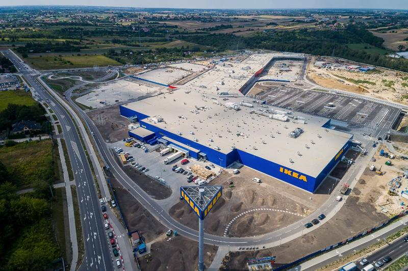 Otwarcie centrum handlowego