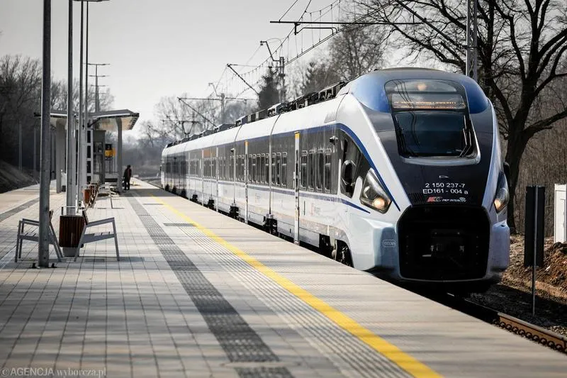 Porównanie środków transportu Lublin Warszawa